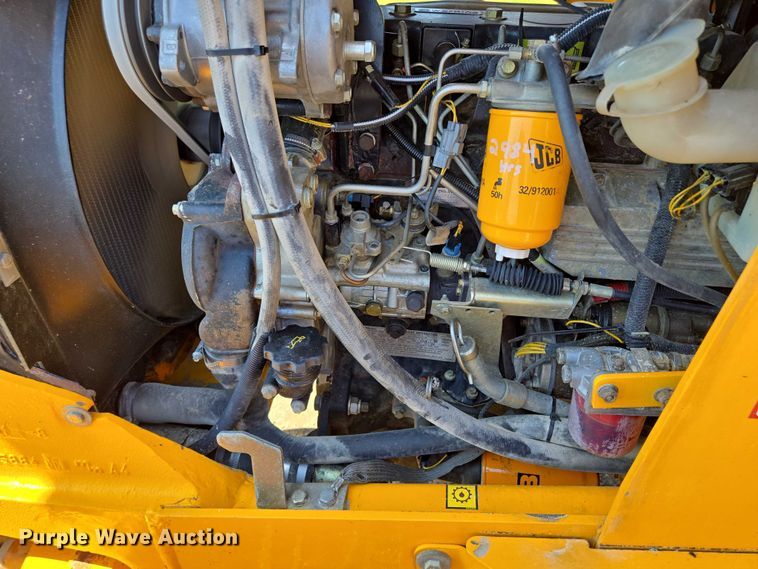 image for item EF1578 2014 JCB 214S Series 3 backhoe