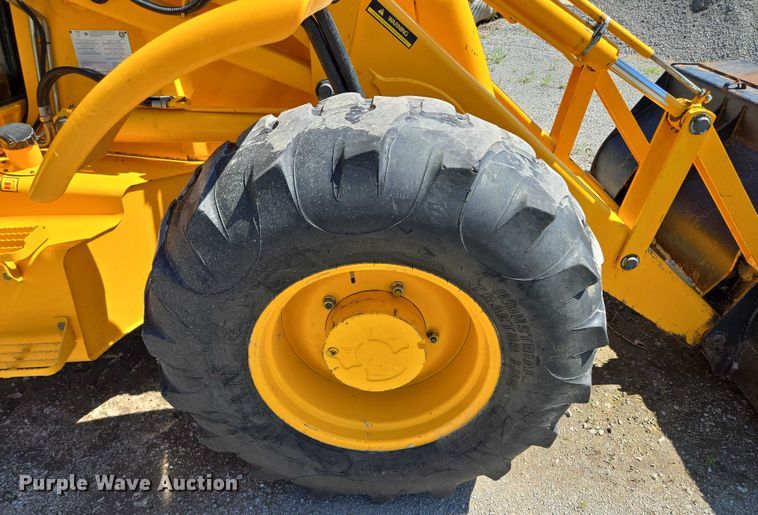 image for item EF1578 2014 JCB 214S Series 3 backhoe