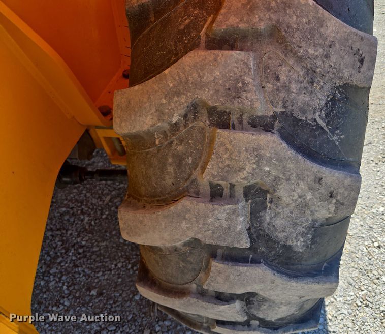 image for item EF1578 2014 JCB 214S Series 3 backhoe