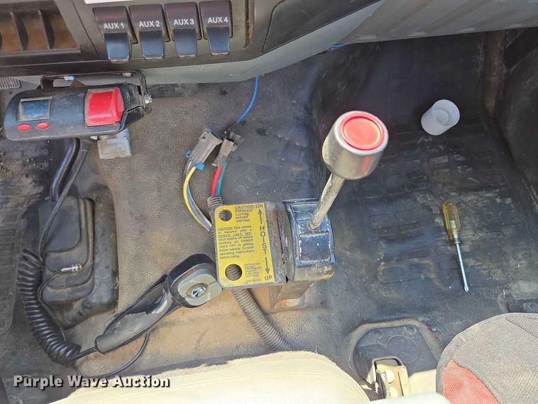 image for item EF1620 2014 Ford F450 Super Duty XL dump truck