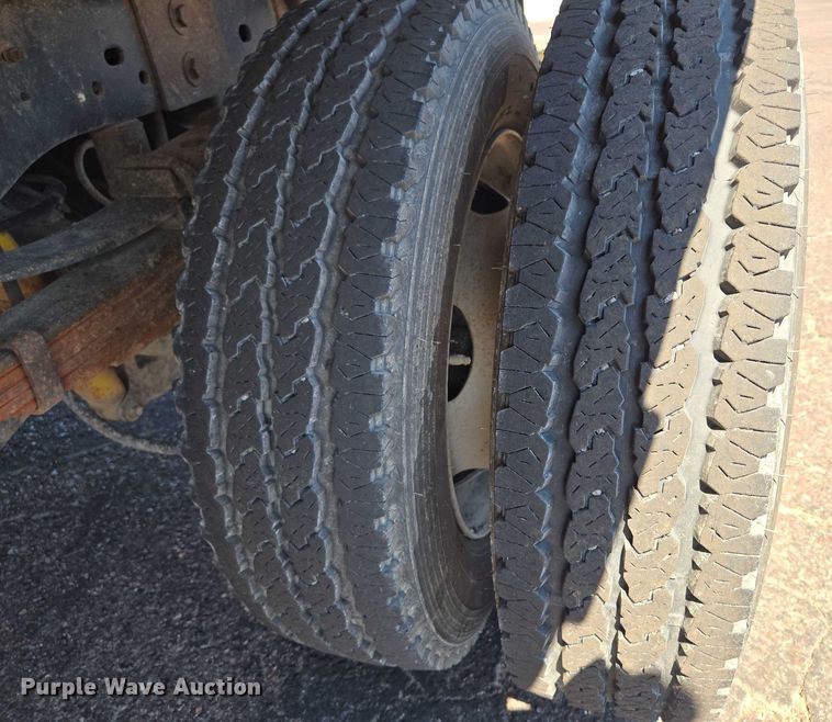 image for item EF1620 2014 Ford F450 Super Duty XL dump truck