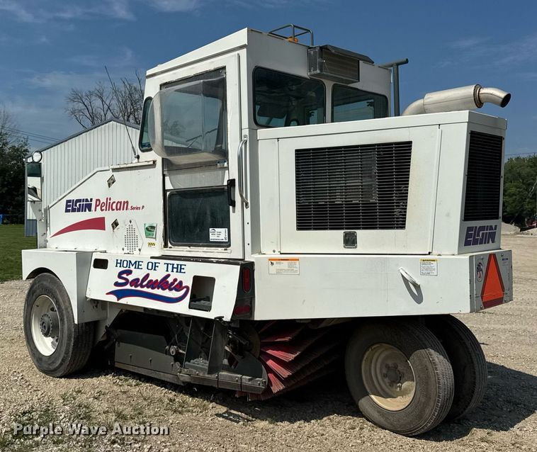 image for item EF2093 2001 Elgin Pelican Series P street sweeper truck