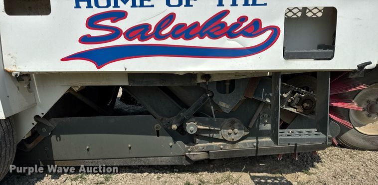 image for item EF2093 2001 Elgin Pelican Series P street sweeper truck