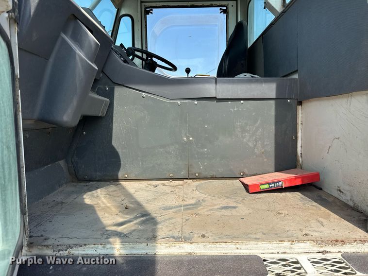 image for item EF2093 2001 Elgin Pelican Series P street sweeper truck