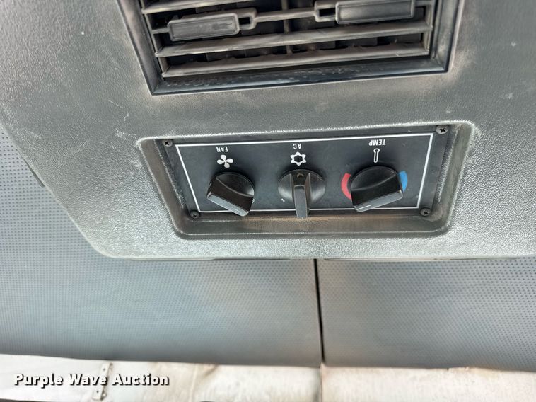 image for item EF2093 2001 Elgin Pelican Series P street sweeper truck