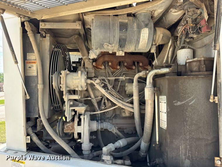 image for item EF2093 2001 Elgin Pelican Series P street sweeper truck