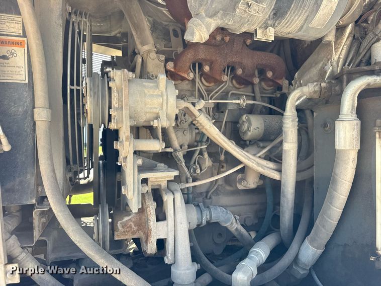 image for item EF2093 2001 Elgin Pelican Series P street sweeper truck