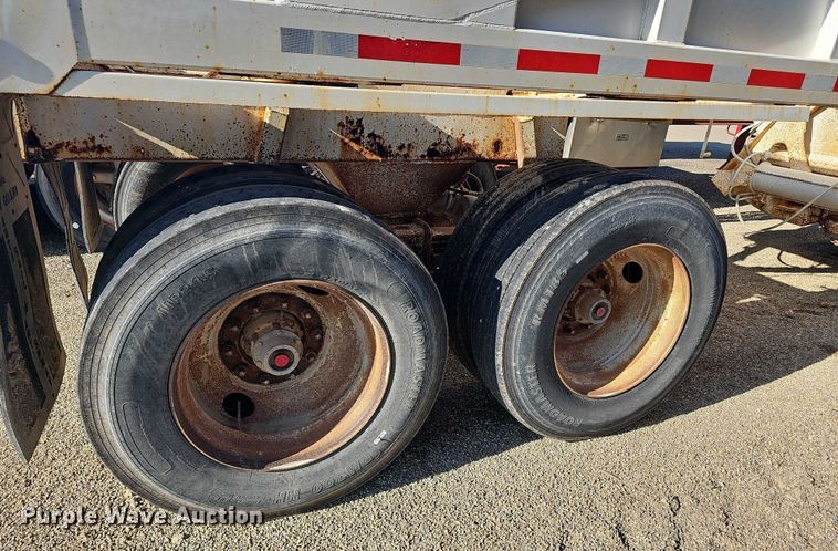 image for item EF3574 1992 Ranco bottom dump trailer