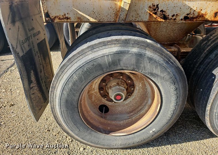 image for item EF3574 1992 Ranco bottom dump trailer