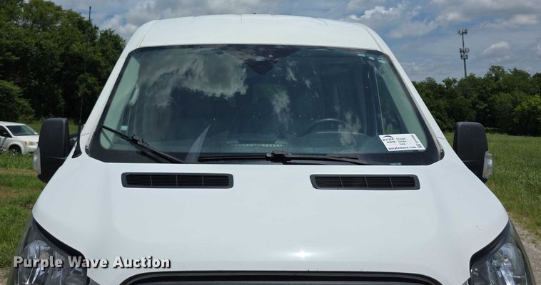 image for item EF3586 2018 Ford Transit 350 van