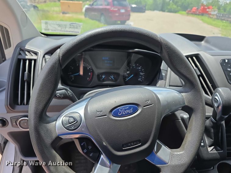 image for item EF3586 2018 Ford Transit 350 van