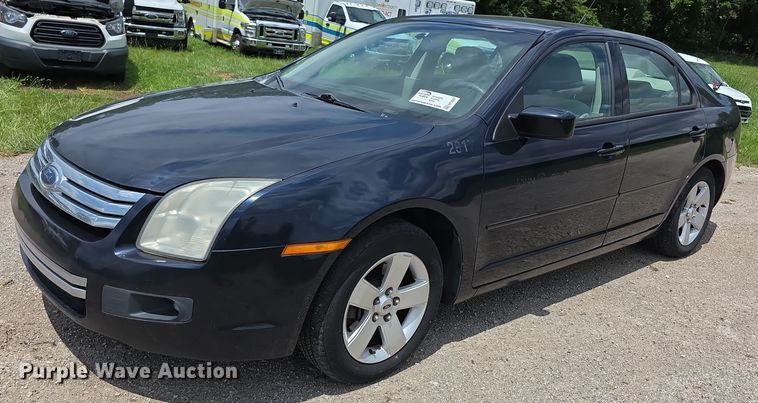 image for item EF3587 2009 Ford Fusion SE 