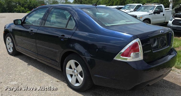 image for item EF3587 2009 Ford Fusion SE 