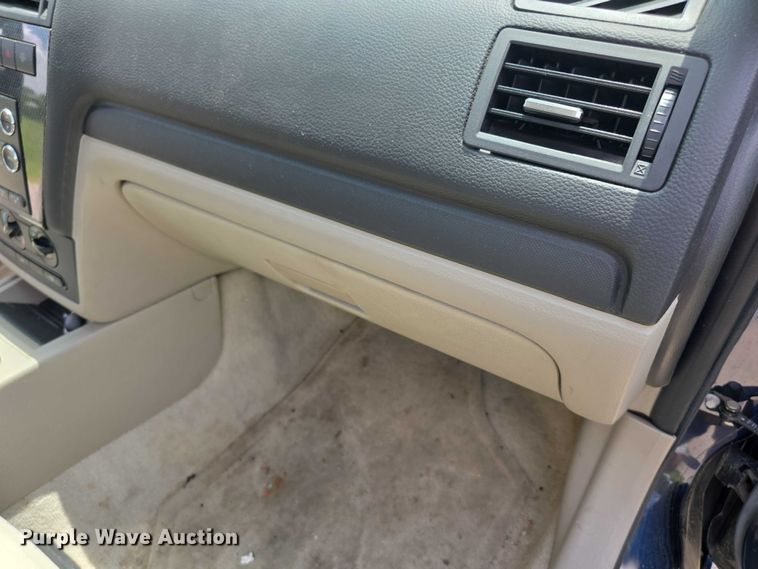 image for item EF3587 2009 Ford Fusion SE 