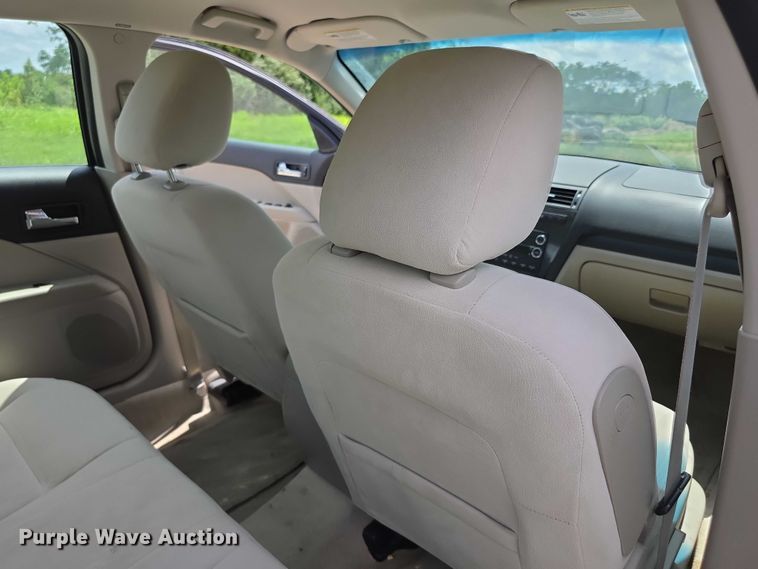 image for item EF3587 2009 Ford Fusion SE 