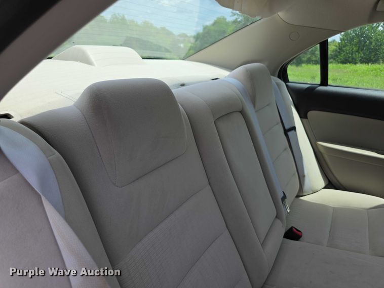 image for item EF3587 2009 Ford Fusion SE 