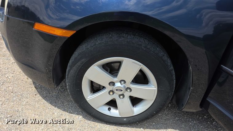 image for item EF3587 2009 Ford Fusion SE 
