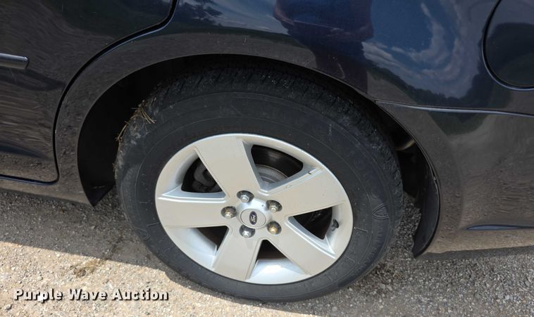 image for item EF3587 2009 Ford Fusion SE 