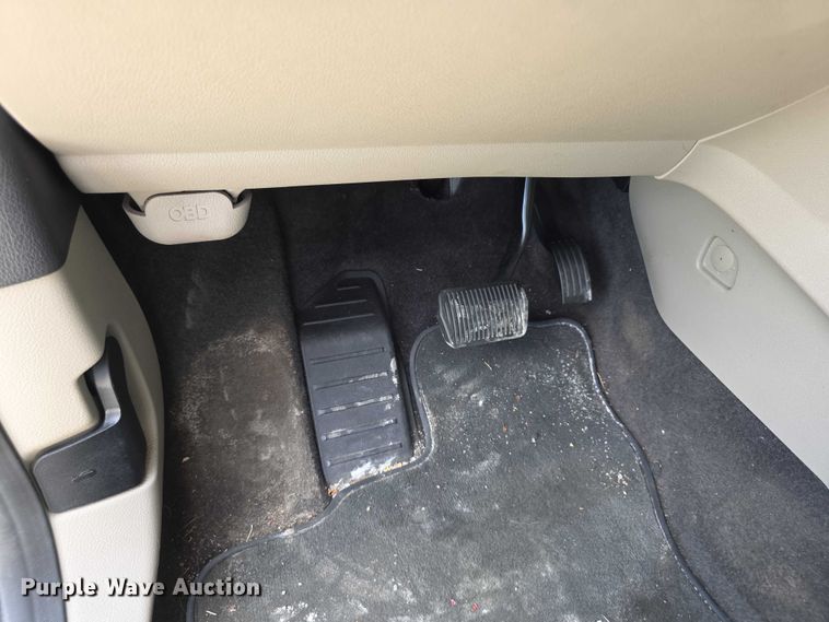 image for item EF3588 2016 Ford Transit Connect XLT van