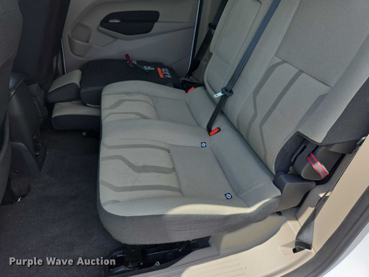 image for item EF3588 2016 Ford Transit Connect XLT van