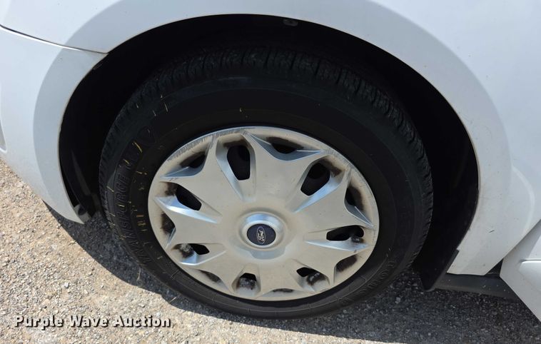 image for item EF3588 2016 Ford Transit Connect XLT van