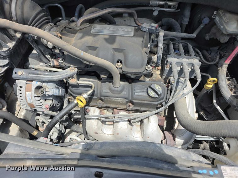 image for item EF3589 2010 Dodge Grand Caravan SE van