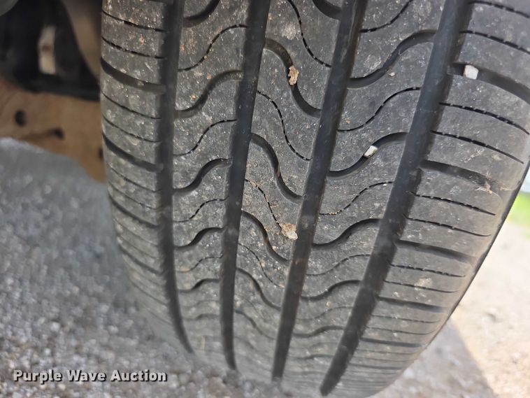 image for item EF3589 2010 Dodge Grand Caravan SE van