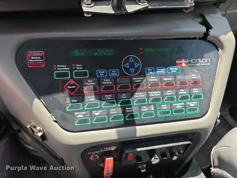 image for item EF3590 2013 Ford E450 ambulance