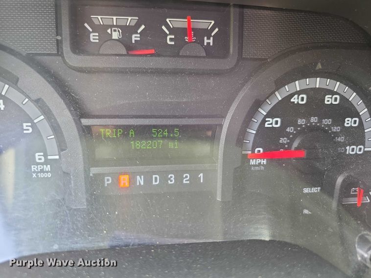 image for item EF3590 2013 Ford E450 ambulance