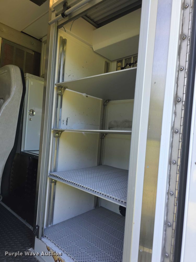 image for item EF3590 2013 Ford E450 ambulance