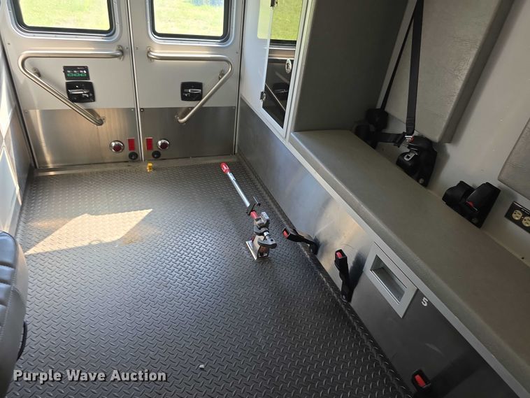 image for item EF3590 2013 Ford E450 ambulance