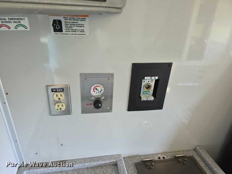 image for item EF3590 2013 Ford E450 ambulance