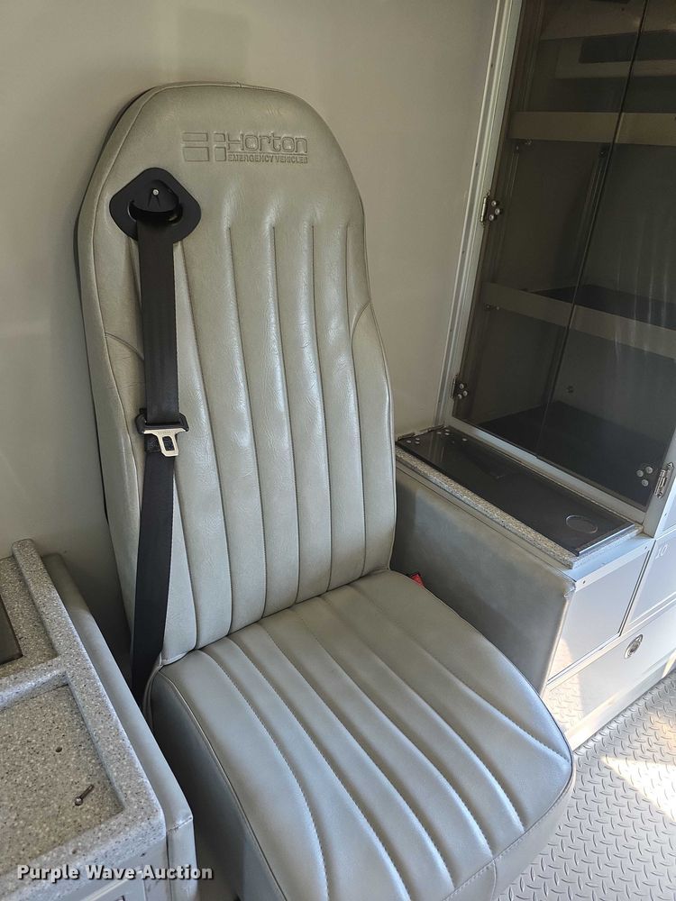 image for item EF3590 2013 Ford E450 ambulance