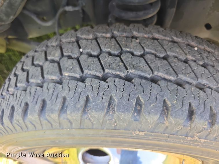 image for item EF3590 2013 Ford E450 ambulance