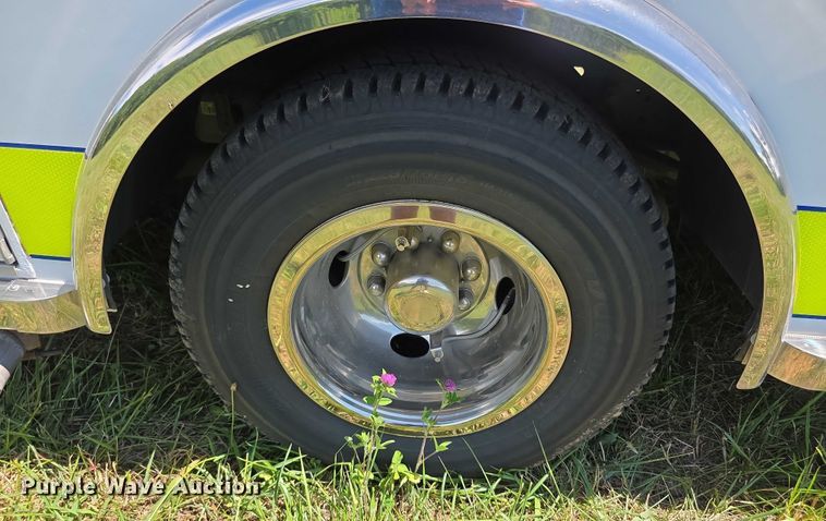 image for item EF3590 2013 Ford E450 ambulance