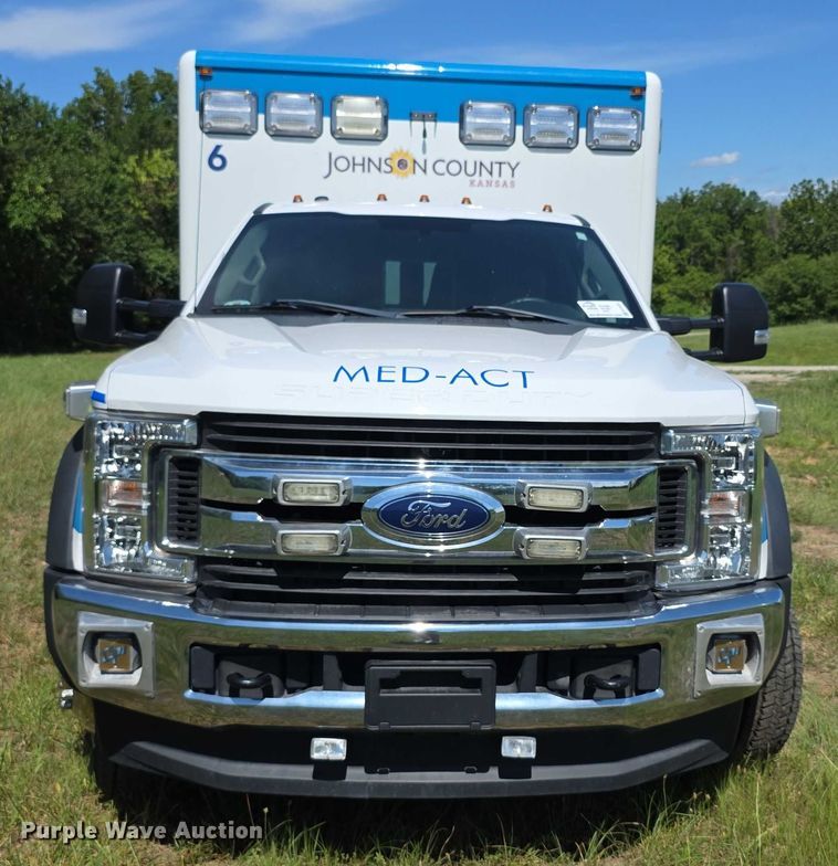 image for item EF3591 2017 Ford F450 XLT ambulance