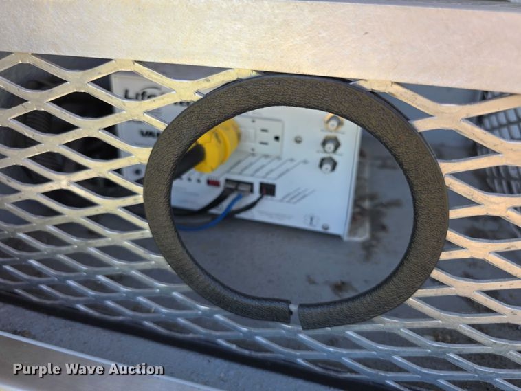 image for item EF3591 2017 Ford F450 XLT ambulance