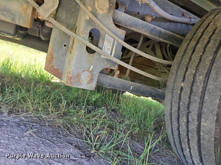 image for item EF3591 2017 Ford F450 XLT ambulance