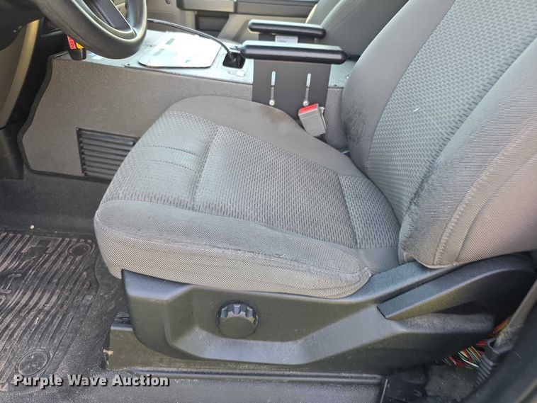 image for item EF3591 2017 Ford F450 XLT ambulance