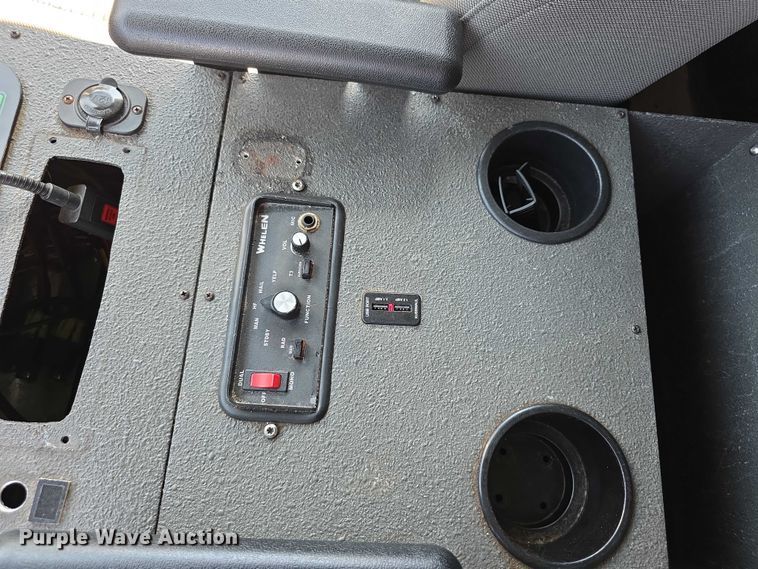 image for item EF3591 2017 Ford F450 XLT ambulance