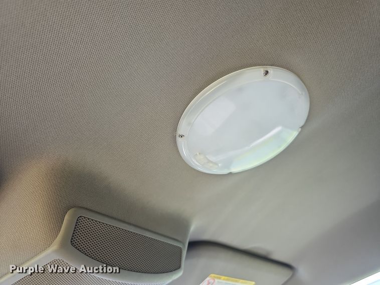 image for item EF3591 2017 Ford F450 XLT ambulance