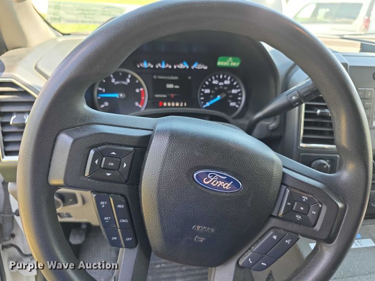 image for item EF3591 2017 Ford F450 XLT ambulance