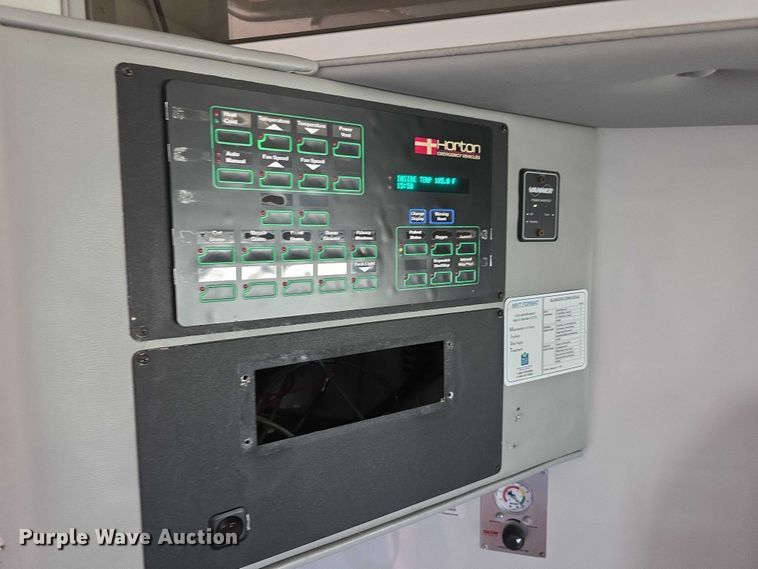 image for item EF3591 2017 Ford F450 XLT ambulance