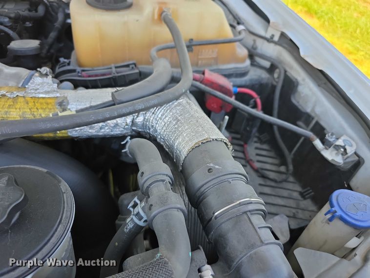 image for item EF3591 2017 Ford F450 XLT ambulance