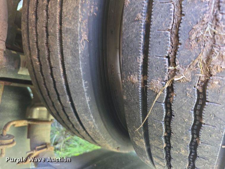 image for item EF3591 2017 Ford F450 XLT ambulance