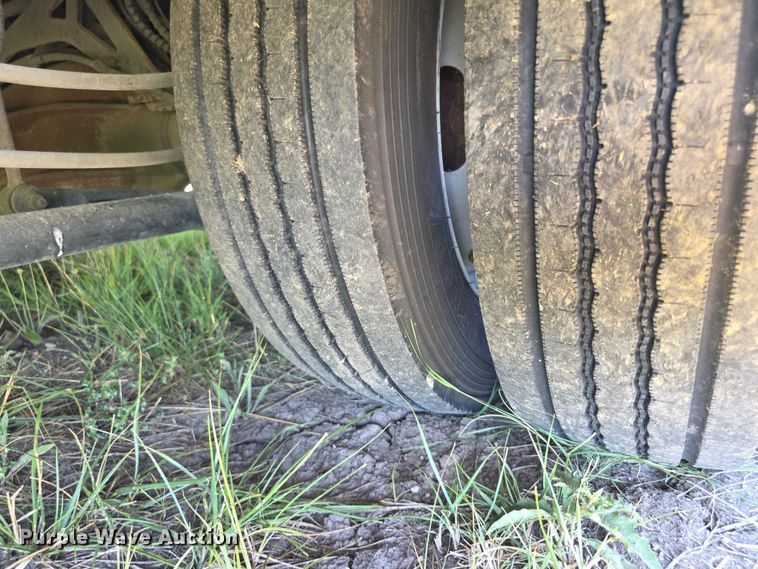 image for item EF3591 2017 Ford F450 XLT ambulance