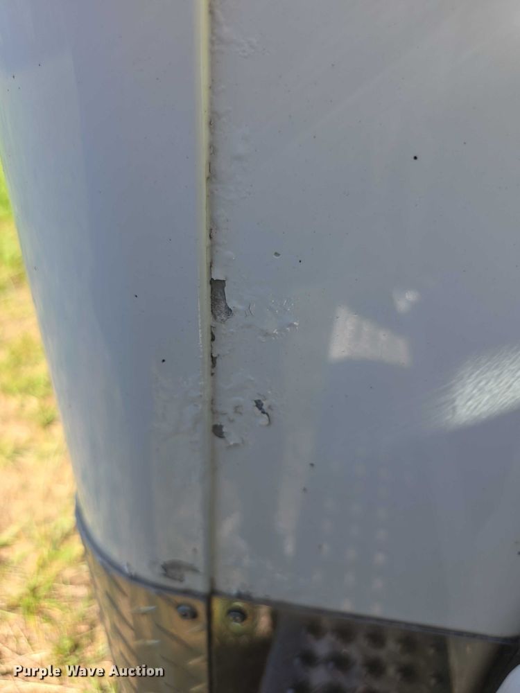 image for item EF3592 2015 Ford E450 ambulance