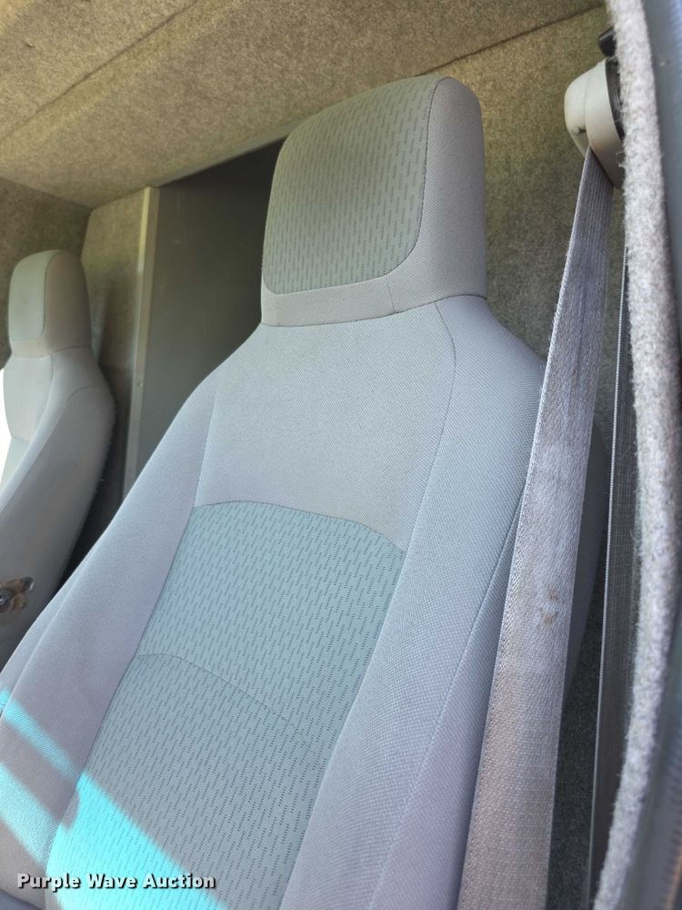 image for item EF3592 2015 Ford E450 ambulance