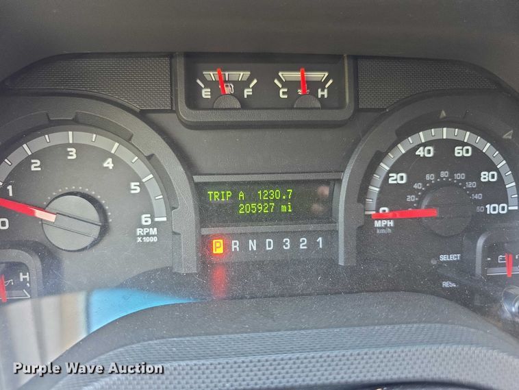 image for item EF3592 2015 Ford E450 ambulance