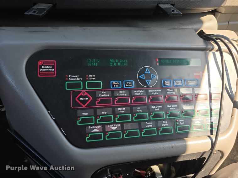 image for item EF3592 2015 Ford E450 ambulance